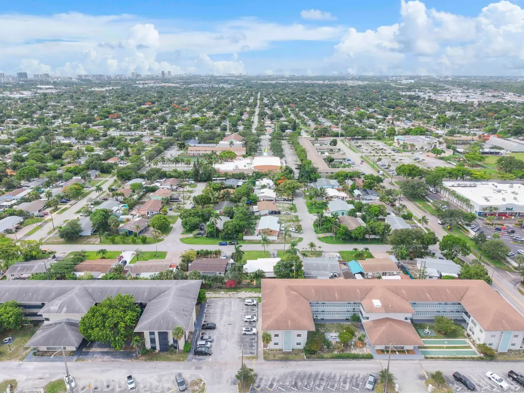1101 NE 35th Street Pompano Beach FL 33064