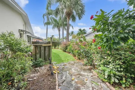 1101 NE 35th Street Pompano Beach FL 33064