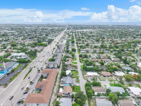 1101 NE 35th Street Pompano Beach FL 33064