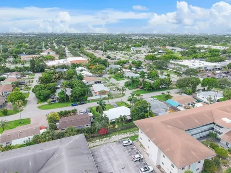 1101 NE 35th Street Pompano Beach FL 33064