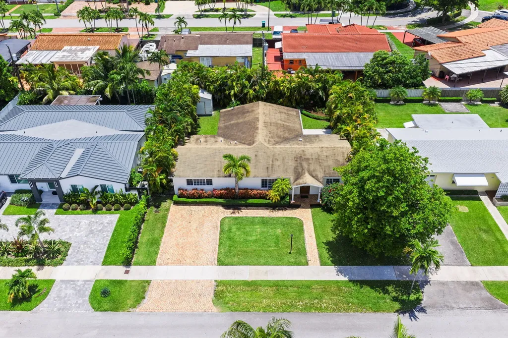 1035 SW 100th Court Miami FL 33174