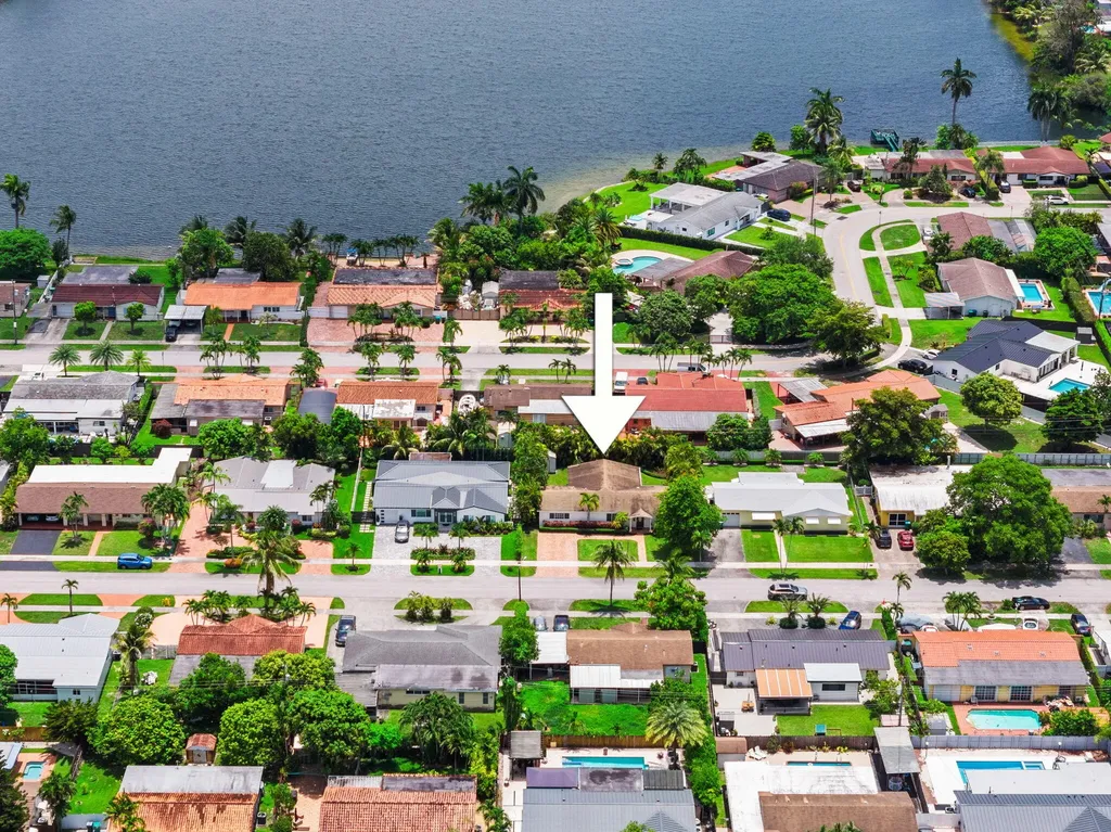 1035 SW 100th Court Miami FL 33174