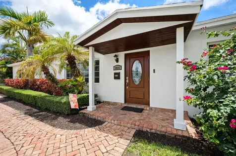 1035 SW 100th Court Miami FL 33174