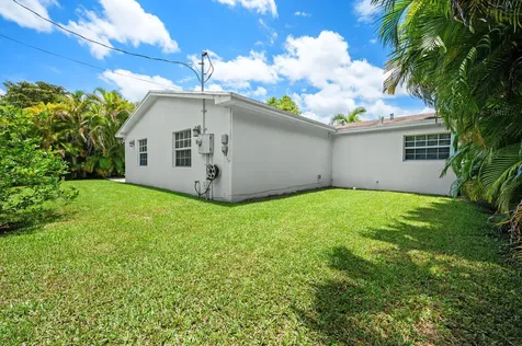 1035 SW 100th Court Miami FL 33174