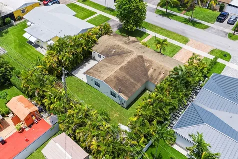 1035 SW 100th Court Miami FL 33174