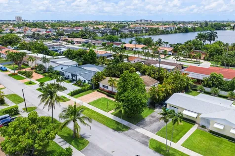 1035 SW 100th Court Miami FL 33174