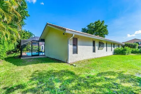 2683 NW 45th Street Boca Raton FL 33434