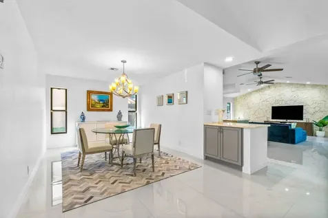 2683 NW 45th Street Boca Raton FL 33434