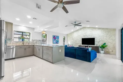 2683 NW 45th Street Boca Raton FL 33434