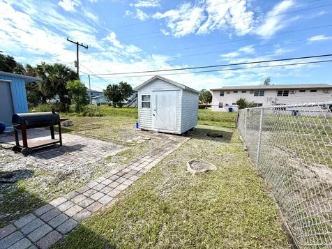 1117 W 23rd Street Riviera Beach FL 33404