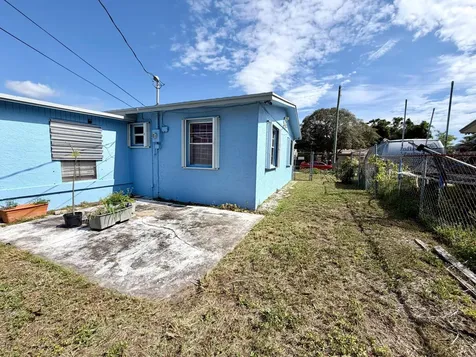 1117 W 23rd Street Riviera Beach FL 33404
