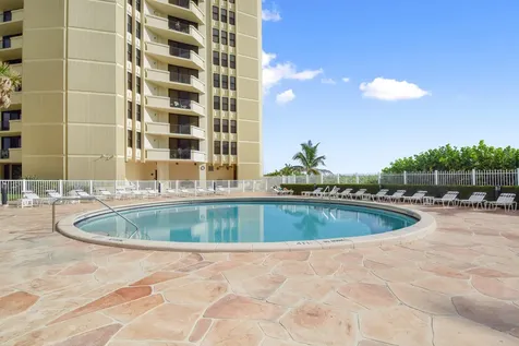 2800 N Ocean Drive Riviera Beach FL 33404