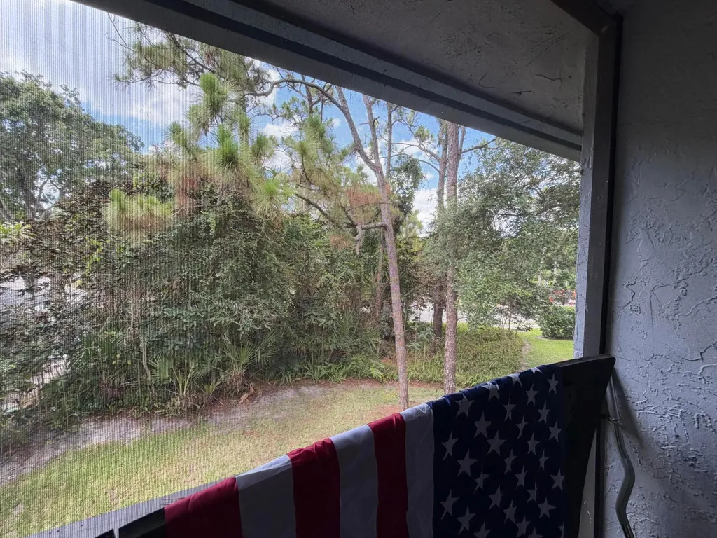 212 Harbour Pointe Way Greenacres FL 33413