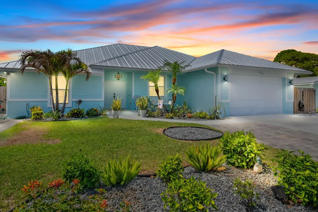 6481 SE Clairmont Place Hobe Sound FL 33455