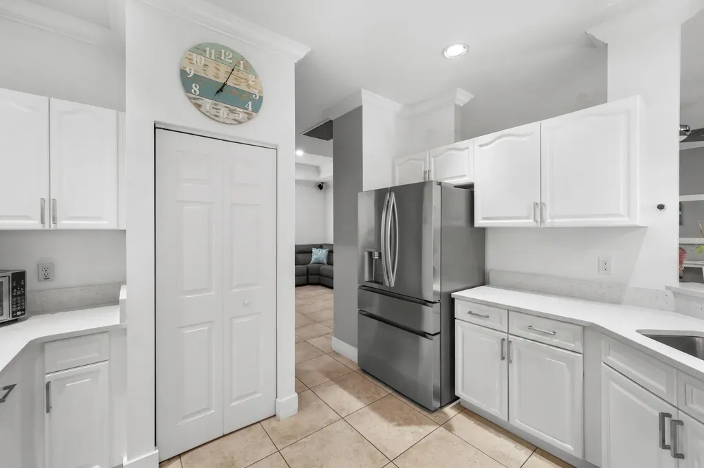 6481 SE Clairmont Place Hobe Sound FL 33455