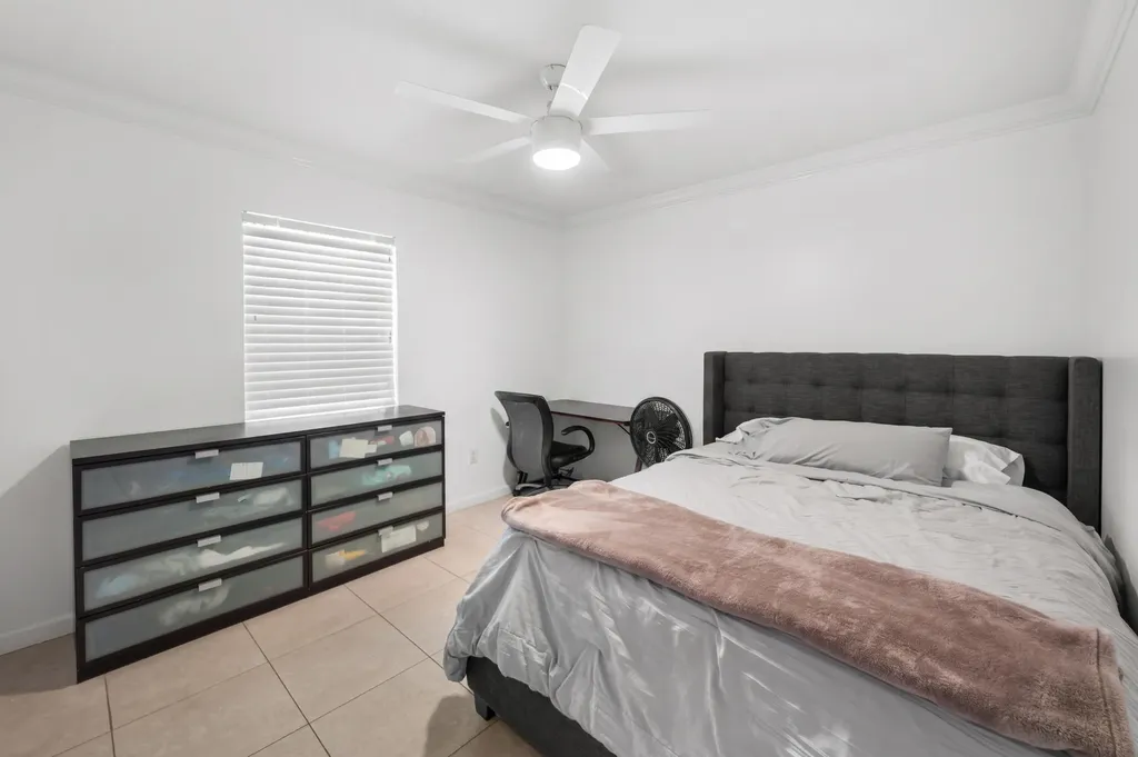 6481 SE Clairmont Place Hobe Sound FL 33455