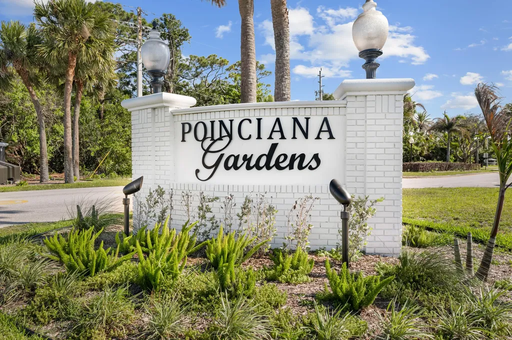 6481 SE Clairmont Place Hobe Sound FL 33455