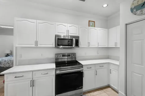 6481 SE Clairmont Place Hobe Sound FL 33455