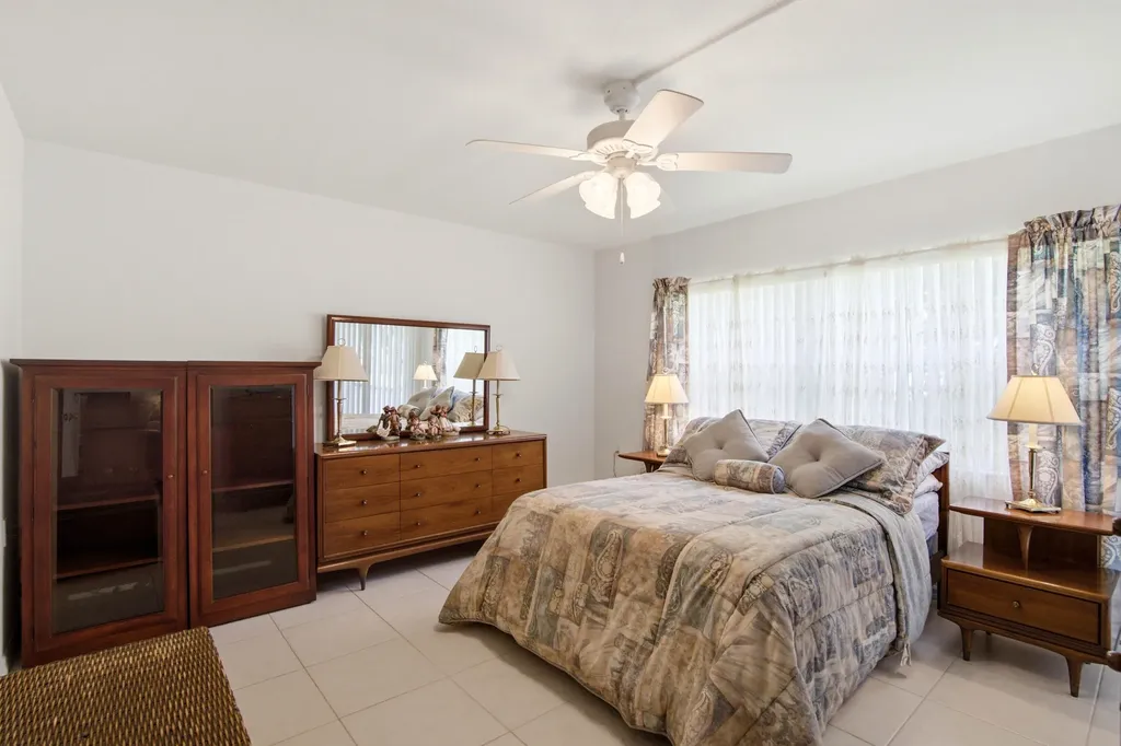 1105 Bahama Bend Coconut Creek FL 33066