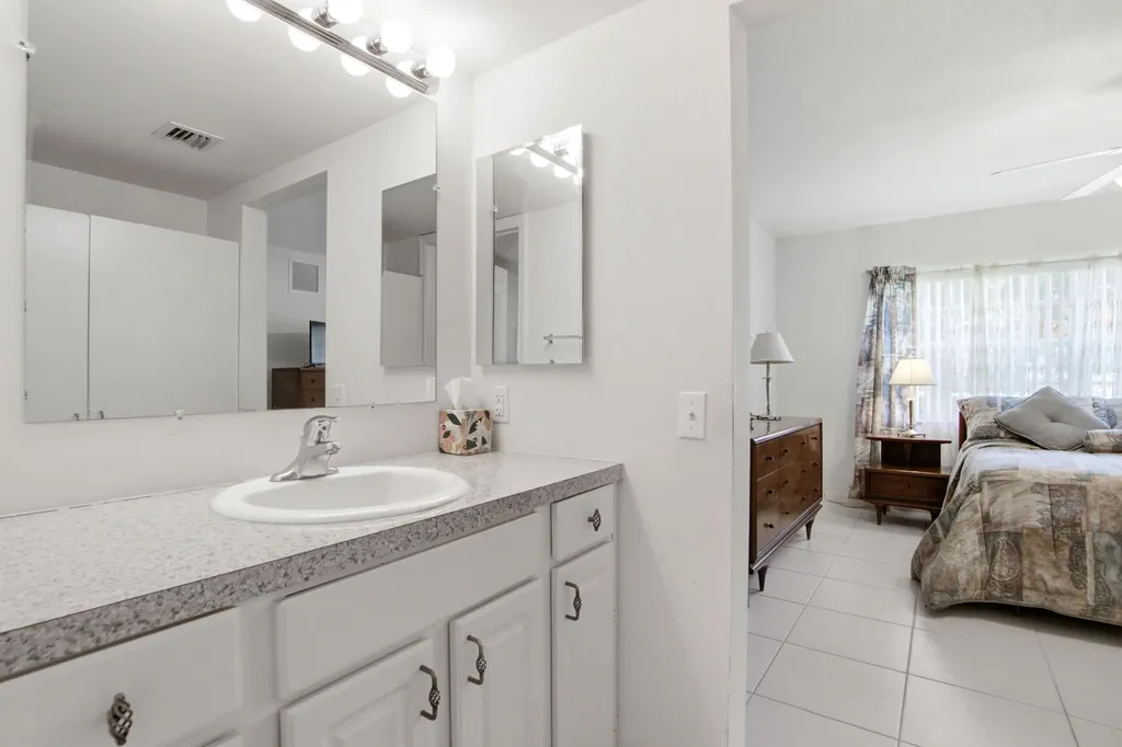 1105 Bahama Bend Coconut Creek FL 33066