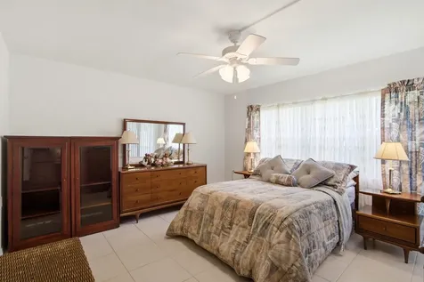 1105 Bahama Bend Coconut Creek FL 33066
