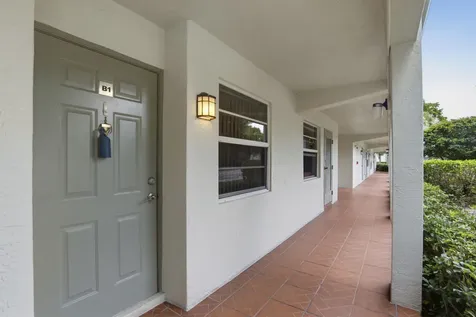 1105 Bahama Bend Coconut Creek FL 33066