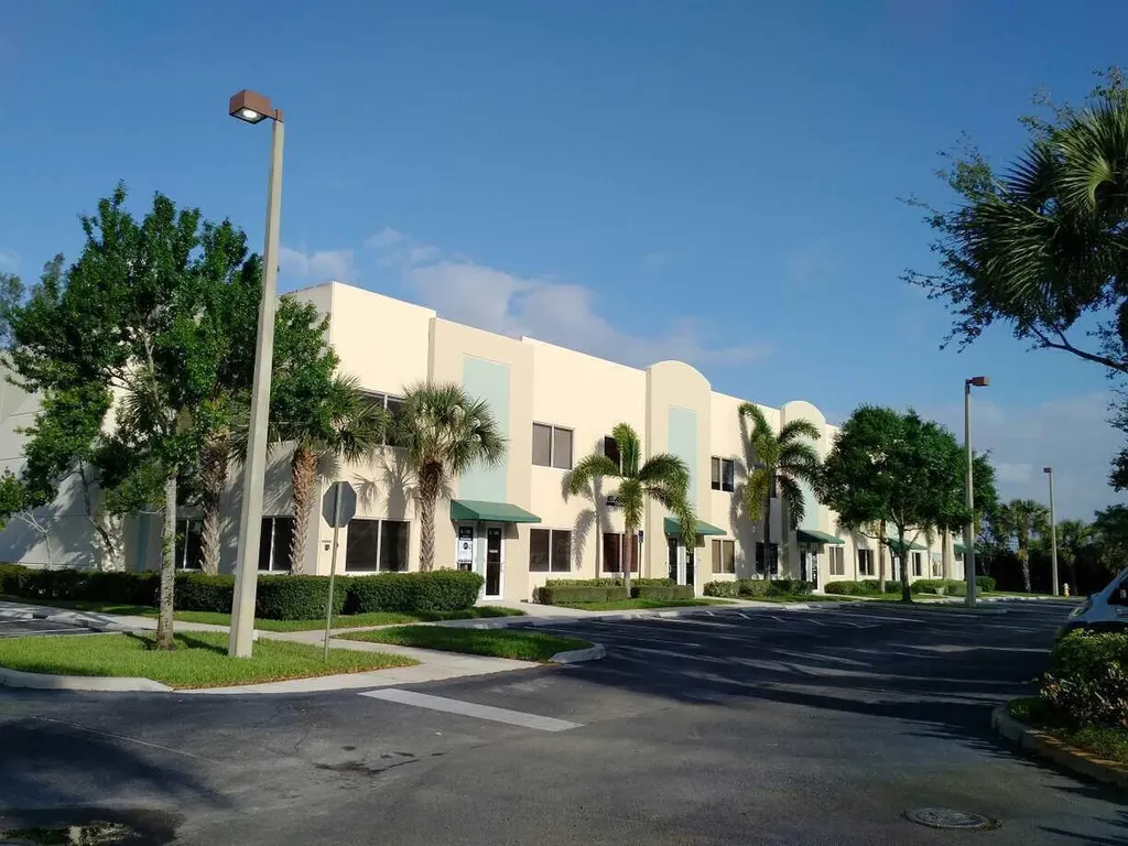 3677 23rd Avenue S Lake Worth Beach FL 33461