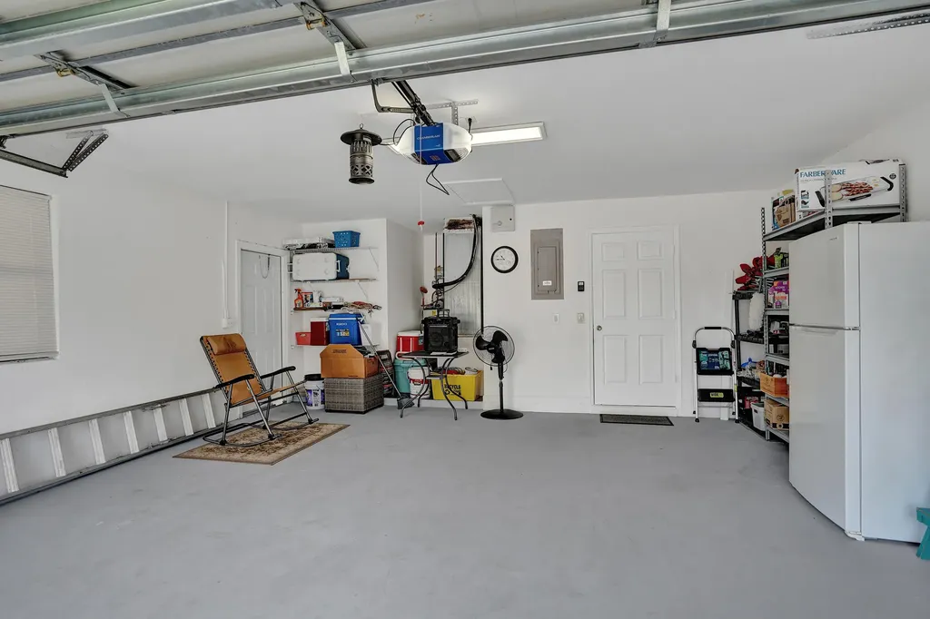 86 Las Brisas Boynton Beach FL 33426