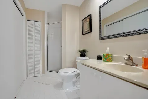 86 Las Brisas Boynton Beach FL 33426