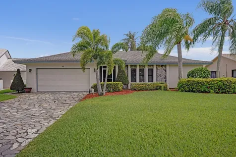 86 Las Brisas Boynton Beach FL 33426