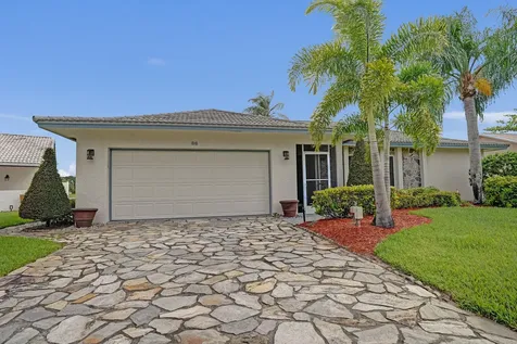 86 Las Brisas Boynton Beach FL 33426