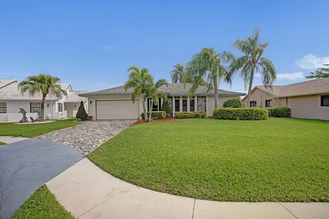 86 Las Brisas Boynton Beach FL 33426