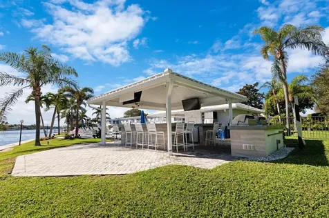 6213 Bay Club Drive Fort Lauderdale FL 33308
