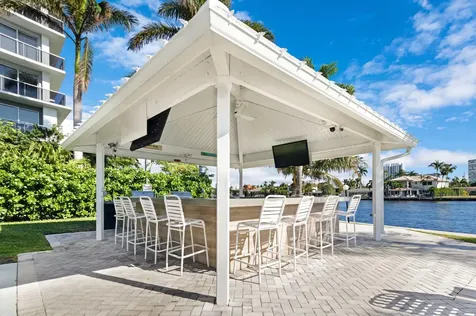 6213 Bay Club Drive Fort Lauderdale FL 33308