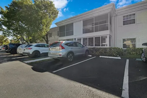 6213 Bay Club Drive Fort Lauderdale FL 33308