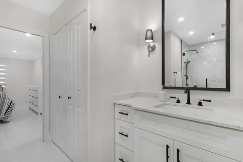6213 Bay Club Drive Fort Lauderdale FL 33308