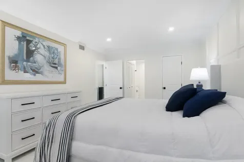 6213 Bay Club Drive Fort Lauderdale FL 33308