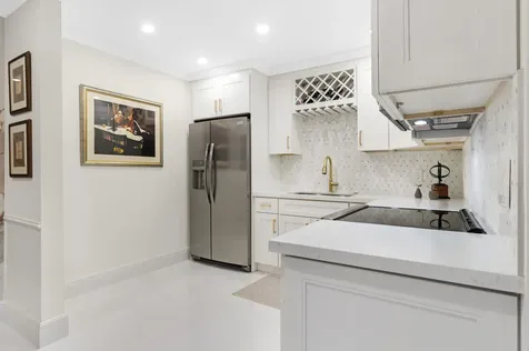 6213 Bay Club Drive Fort Lauderdale FL 33308