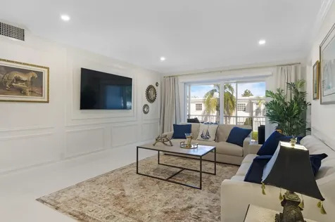 6213 Bay Club Drive Fort Lauderdale FL 33308