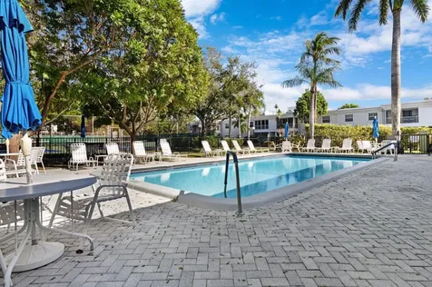 6213 Bay Club Drive Fort Lauderdale FL 33308