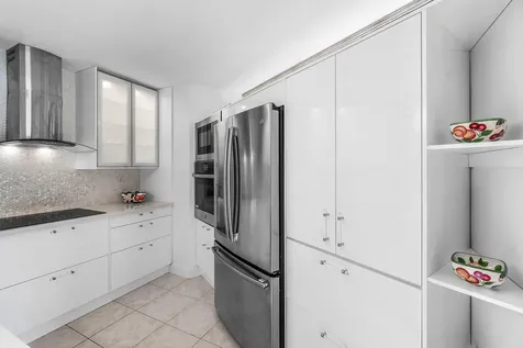 8122 Thames Boulevard Boca Raton FL 33433