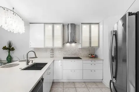 8122 Thames Boulevard Boca Raton FL 33433