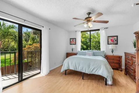 8122 Thames Boulevard Boca Raton FL 33433