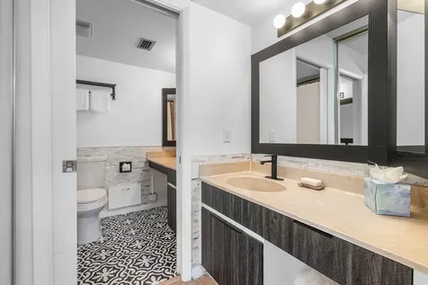 8122 Thames Boulevard Boca Raton FL 33433
