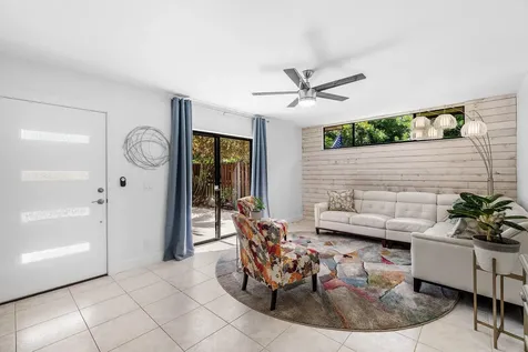 8122 Thames Boulevard Boca Raton FL 33433