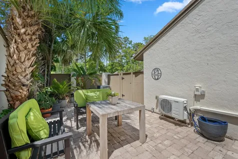 352 Wood Dale Drive Wellington FL 33414