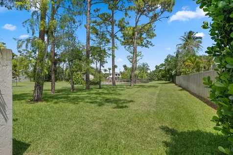 352 Wood Dale Drive Wellington FL 33414