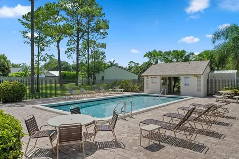 352 Wood Dale Drive Wellington FL 33414