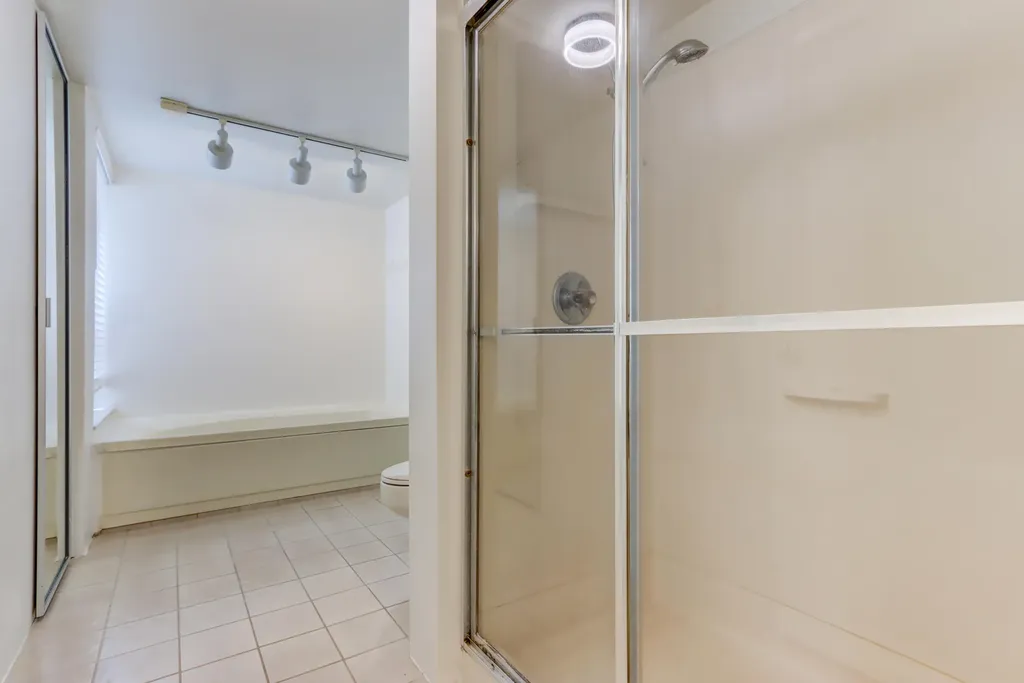 5800 Camino Del Sol Boca Raton FL 33433