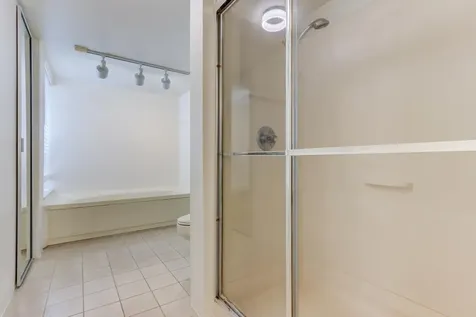 5800 Camino Del Sol Boca Raton FL 33433